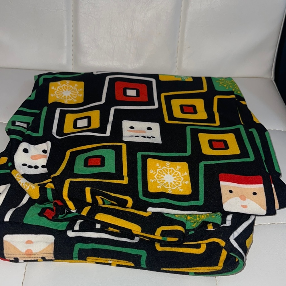 NWOT Lularoe Leggings